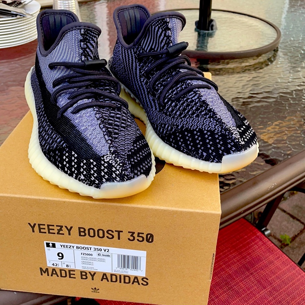 Brand New Yeezy Boost 350 V2 Asriel